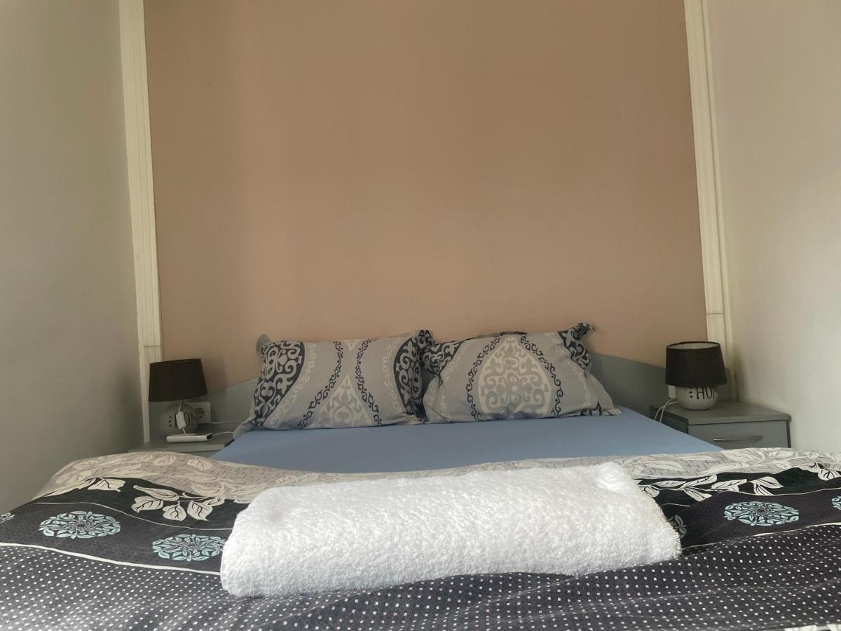 Manana Guest Rooms Plovdiv Bagian luar foto